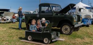 kingsbridge show 2025 2 300x147 - kingsbridge-show-2025-2